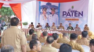 SENTRA-UMKM-Bupati-Karawang-Aep-Syaepuloh-meluncurkan-Sentra-UMKM.jpg