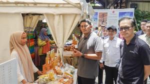 Sandiaga-di-Tanjung-Lesung-9-Okt.jpg