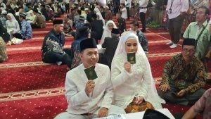Sebanyak-100-pasangan-mengikuti-nikah-massal-di-Masjid-Istiqlal-Sabtu-2862025.jpg