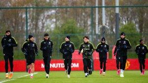Sesi-Latihan-pemain-Manchester-United.jpg