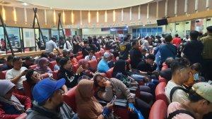Suasana-Samsat-Cibinong-pada-Kamis-1042025.jpg