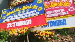 Teror-Karangan-Bunga.jpg
