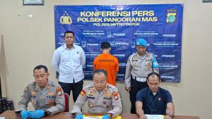 Tersangka-curanmor-berinisial-RS-digiring-di-Mapolsek.jpg