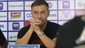 Thomas-Doll-beri-keterangan-pers-jelang-laga-Persija-Jakarta-vs-Barito-Putera.jpg