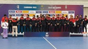 Timnas-Hoki-Indoor-Indonesia-mencatatkan-sejarah-meraih-medali-emas-SEA-Games-2023.jpg