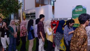 Transisi-menuju-energi-bersih-terus-didorong-dengan-terciptanya-budaya-hijau-di-lingkungan.jpg