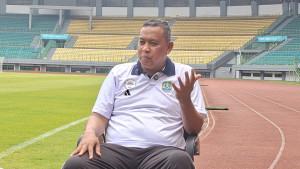 Wali-Kota-Bekasi-Tri-Adhianto-saat-podcast-dengan-TribunBekasi-di-Stadion-Patriot-Candrabhaga.jpg