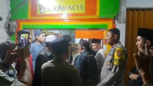 Warung-jamu-di-Jalan-Muchtar-Kecamatan-Sawangan-Depok-kedapatan-menjual-miras-oplosan.jpg