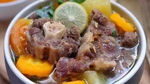 Warung-makan-sop-buntut-paling-enak-di-Jakarta.jpg