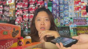 Yuli-32-pemilik-warung-kelontong-di-Jalan-Semeru-Raya-Jakarta-Barat.jpg