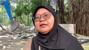 Yuli-46-pedagang-di-Pasar-Barito-sejak-2010.jpg