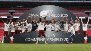 arsenal-juara-community-shield-2020.jpg
