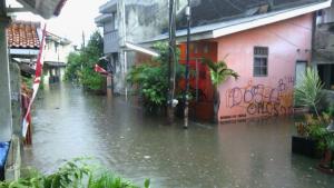banjir-di-dki-jakarta_20160901_142530.jpg