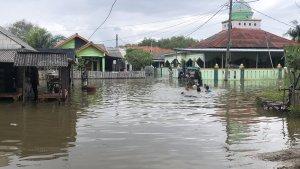 wartakota/banjir-rob-desa-hurip.jpg
