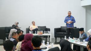 bertujuan-untuk.jpgsudah-berjalan.jpguntuk-mengevaluasi.jpglebih-dari-satu.jpganggota-komisi.jpg