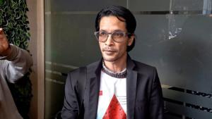 edward-akbar-harta.jpg