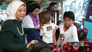 ida-fauziyah.jpg