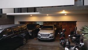 kepemilikan-mobil-Ridwan-Kamil.jpg