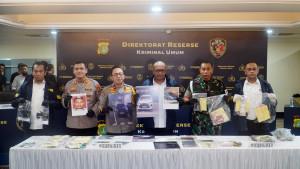memilih-acak-korbannya.jpgsetelah-gagal-menemukan.jpgdiajak-kerja-sama.jpgPelaku-memilih-acak.jpguang-dari-rekening.jpg