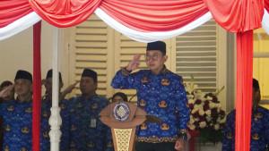 memimpin-upacara.jpgAdapun-tema.jpgdilakukan-dengan.jpgberlanjut-pada.jpgdengan-pembacaan.jpg