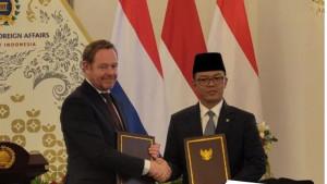 menlu-belanda.jpg