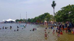 pantai-ancol-liburan-tahun-baru34.jpg