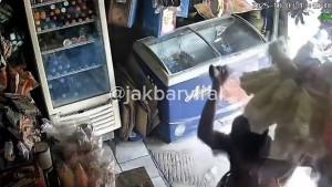 pembacokan-pelajar-di-Warung-Madura33.jpg