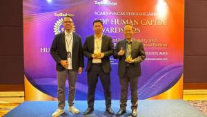 penghargaan-BRINS-di-ajang-Top-Human-Capital-Award.jpg