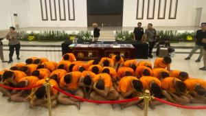 pesta-seks-gay-di-Surabaya.jpg