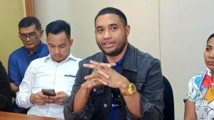 rayen-pono2.jpg