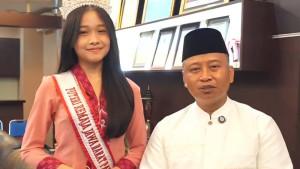 remaja-putri-depok.jpg