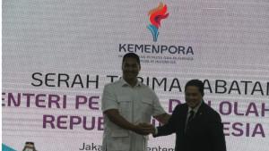 sertijab-menpora-erick.jpg