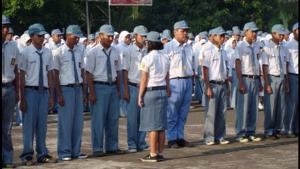 setiap-pagi-siswa-sma-di-jakarta-wajib-nyanyi-lagu-nasional_20150727_162000.jpg