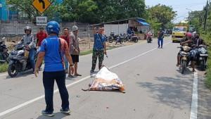 siswi-SMK-mengalami-kecelakaan-maut-di-Jalan-Raya-Gudang-Peluru-Senin-27102025.jpg