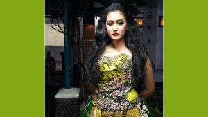talitha-curtis-winn-sebagai-nyi-roro-kidul_01.jpg
