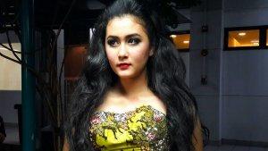 talitha-curtis-winn-sebagai-nyi-roro-kidul_04.jpg