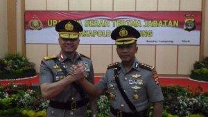 teddy-saat-wakapolda-lampung.jpg