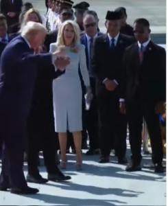 trump-joget.jpg