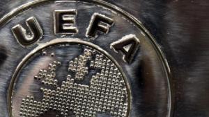 uefa-belum-batalkan-perancis-tuan-rumah-piala-eropa-2016_20151114_203804.jpg