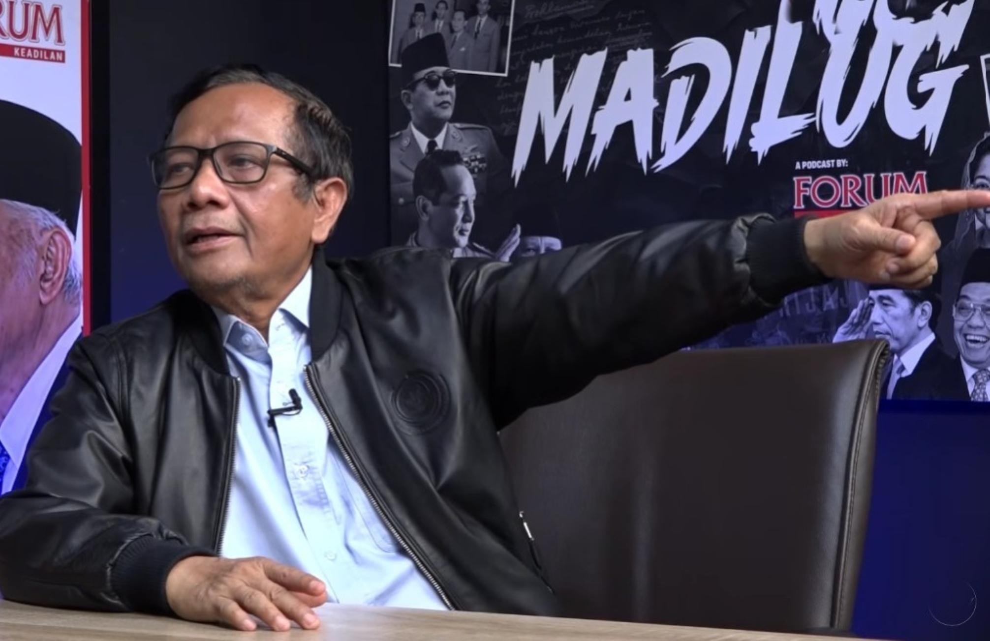ANGGARAN-MBG-NGAWUR-Eks-Menko-Polhukam-Mahfud-MD.jpg
