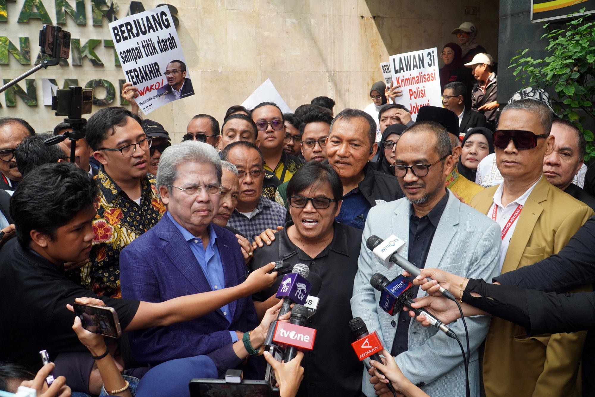 Abraham-Samad-memenuhi-panggilan-Kepolisian.jpg