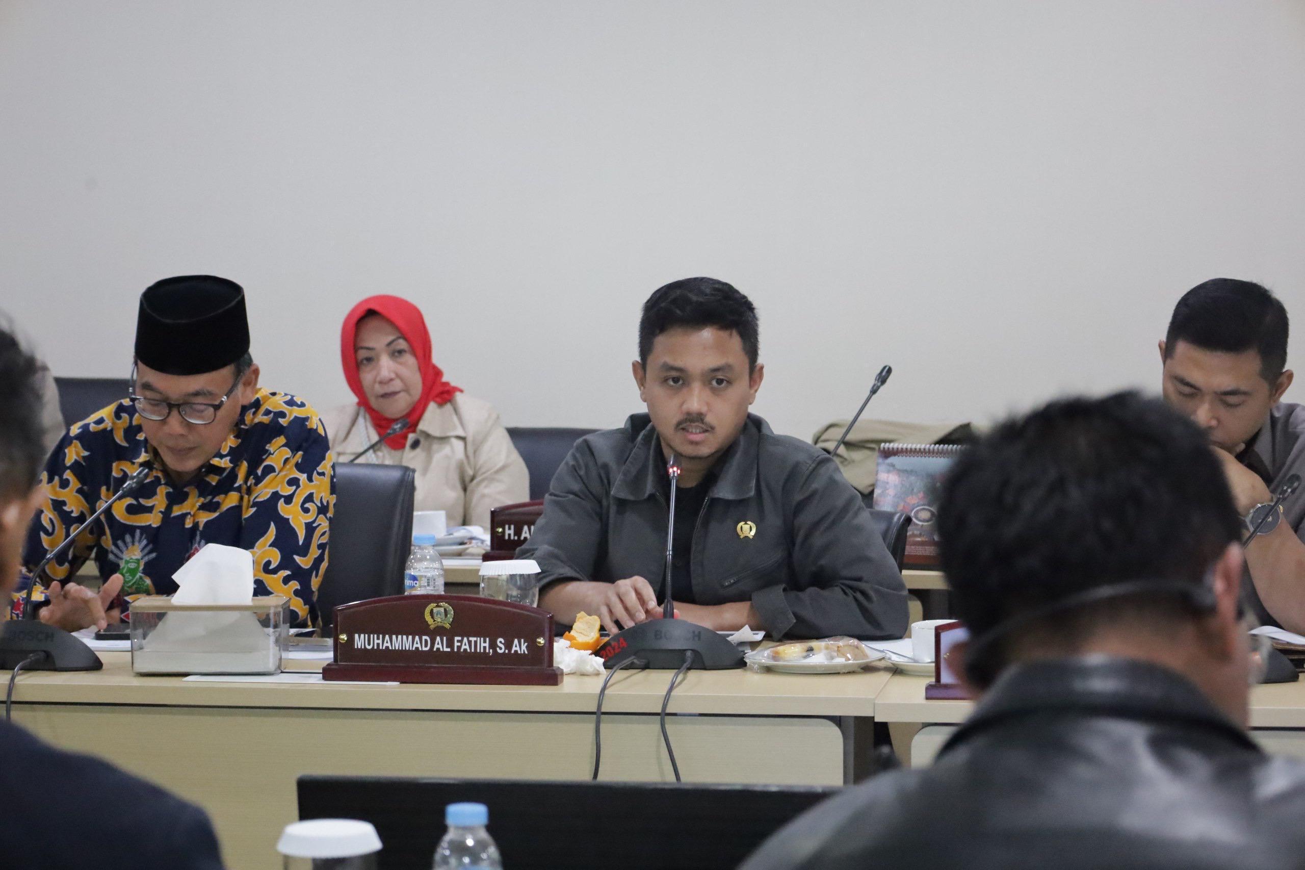 Anggota-Komisi-B-DPRD-DKI-Jakarta-Muhammad-Al-Fatih.jpg