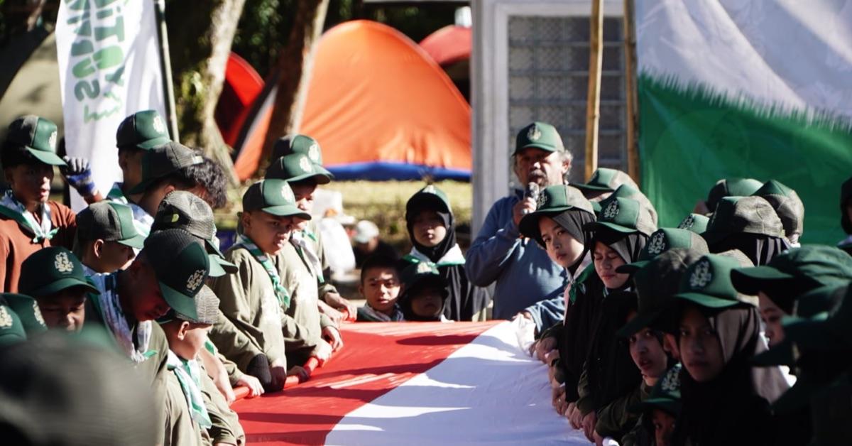 Belajar Bertahan Hidup di Alam, Anak-anak Asuh Ikut Jungle Survival Course 2026 di Rancaupas Bandung - Wartakotalive.com