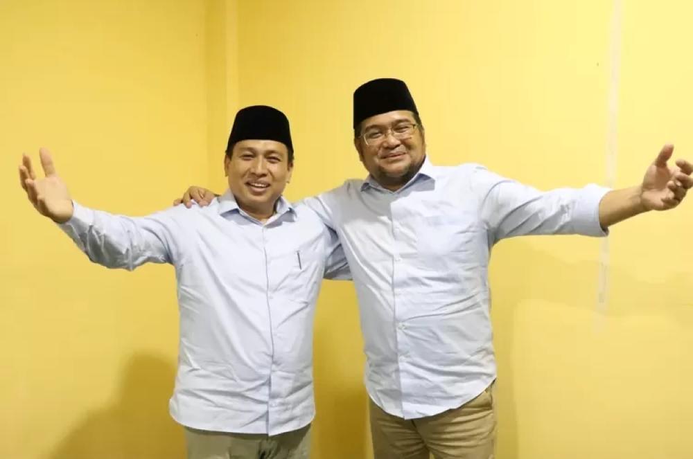 Cabup-Bekasi-dan-Cawabup-Bekasi-BN-Holik-Qodratullah-dan-H-Faizal-Hafan-Farid.jpg