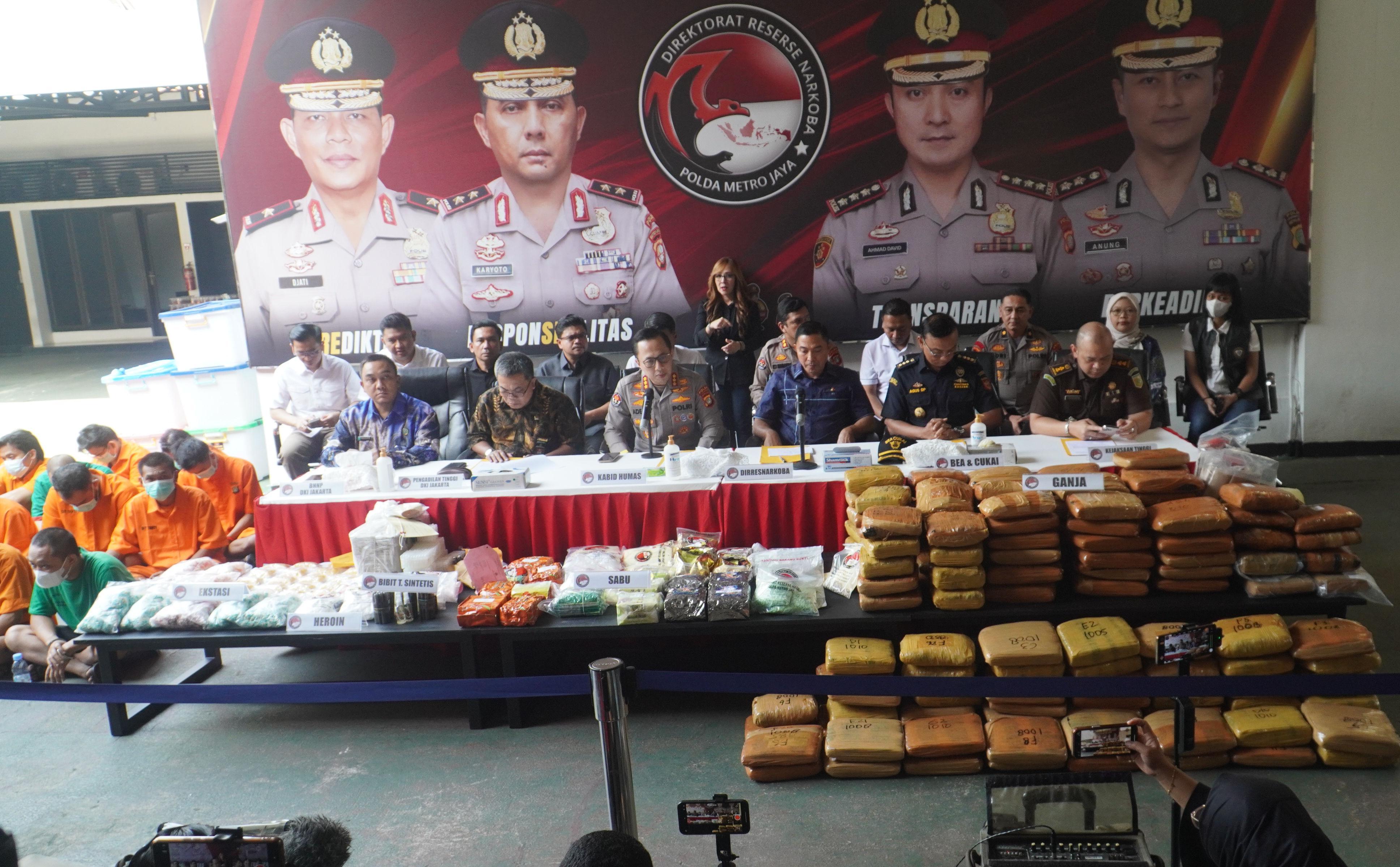 Direktorat-Reserse-Narkoba-Polda-Metro-Jaya-mengungkap-tiga-kasus-menonjol.jpg
