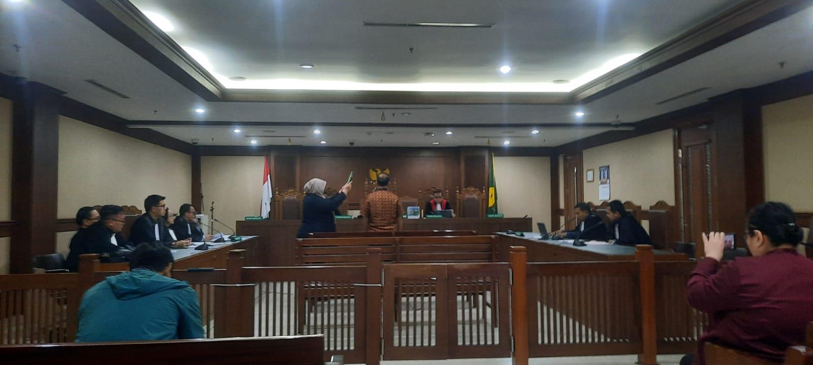 EMIRSYAH-AJUKAN-PK-Mantan-Direktur-Utama-PT-Garu.jpg