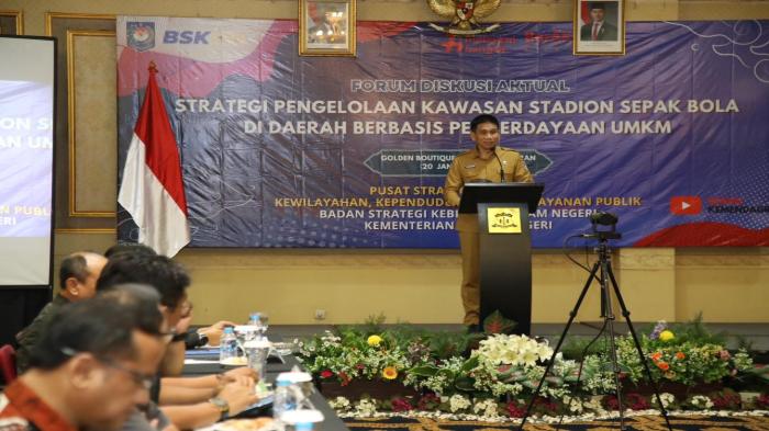 Forum-Diskusi-Aktual-bertajuk-Strategi-Pengelolaan-Kawasan-Stadion-Sepak-Bola.jpg