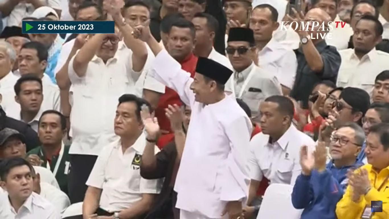 Ada Habib Luthfi dan Gus Miftah saat Prabowo dan Gibran Temui Relawan di Indonesia Arena