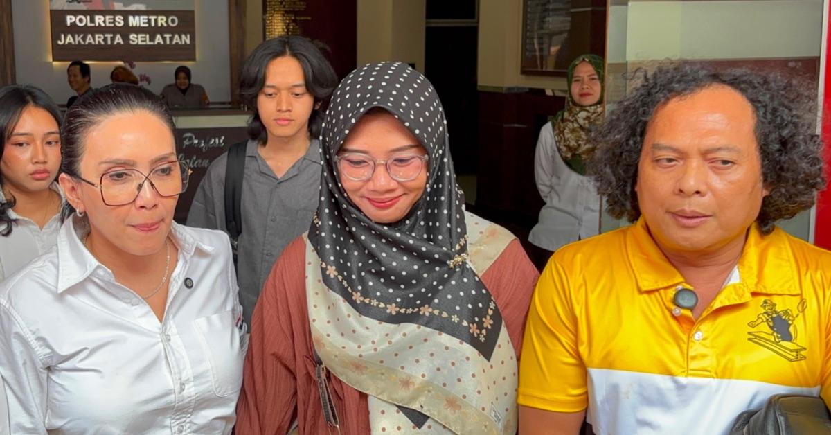 Bawa Bukti Tambahan, Herawati Sebut Erin Mantan Istri Andre Taulany Bisa Jadi Tersangka Penganiayaan - Wartakotalive.com
