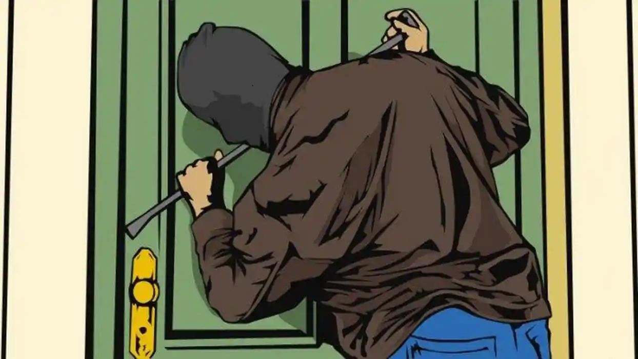 Ilustrasi-pencuri-rumah2.jpg